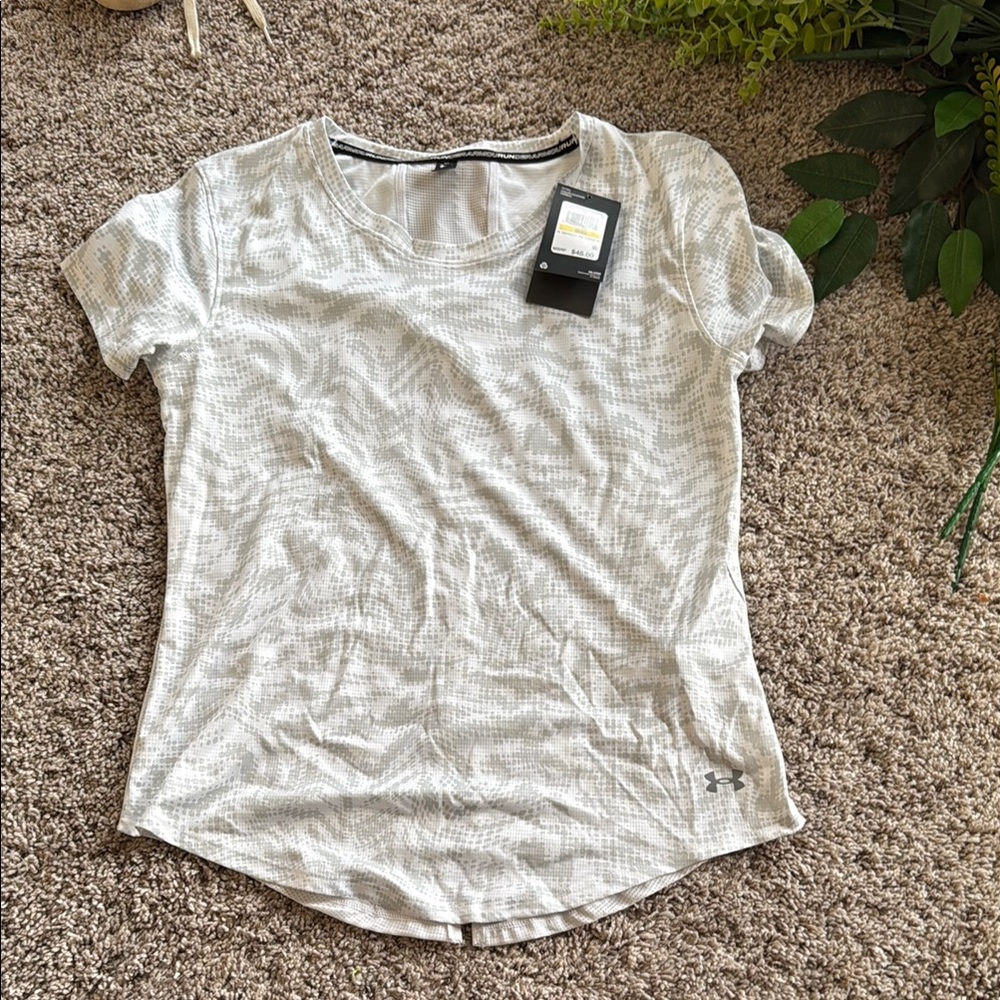 Under Armour Gray Fitted Short Sleeve T-Shirt